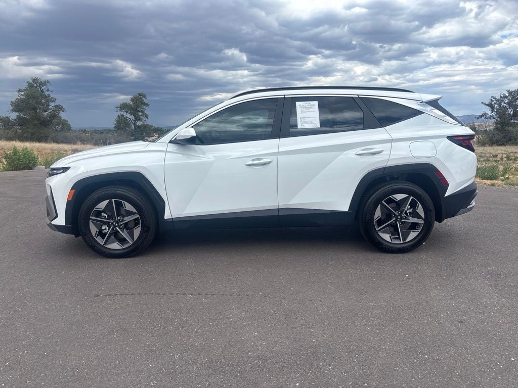 2025 Hyundai TUCSON SEL