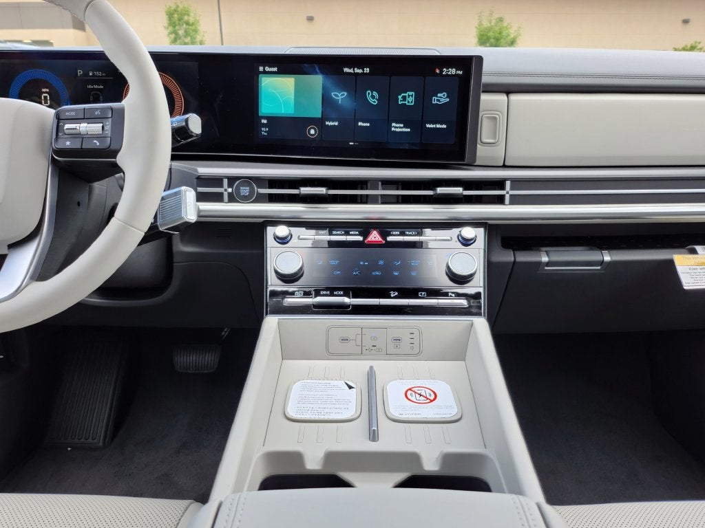 2027 Hyundai SANTA FE HYBRID SEL