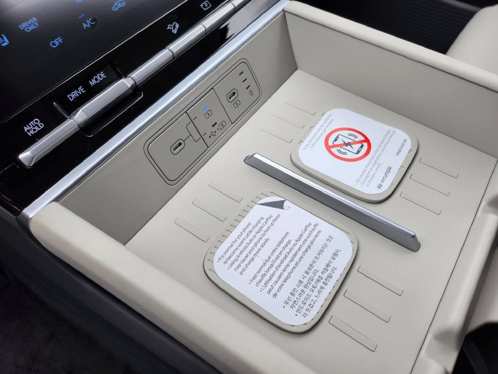 2027 Hyundai SANTA FE HYBRID SEL
