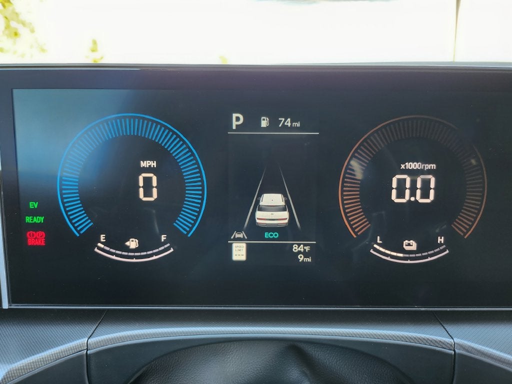 2027 Hyundai SANTA FE HYBRID SEL