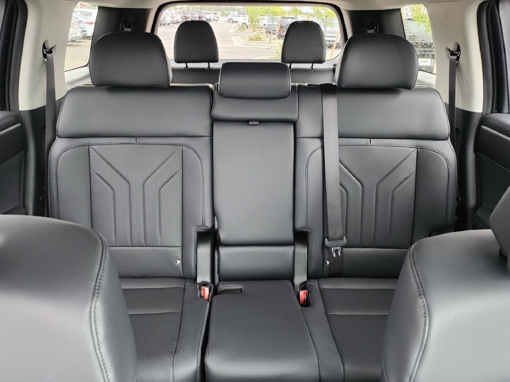 2027 Hyundai SANTA FE HYBRID SEL