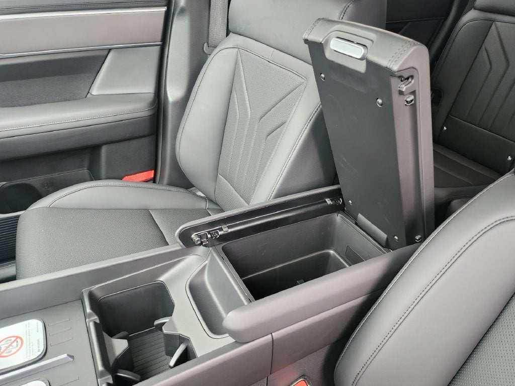2027 Hyundai SANTA FE HYBRID SEL