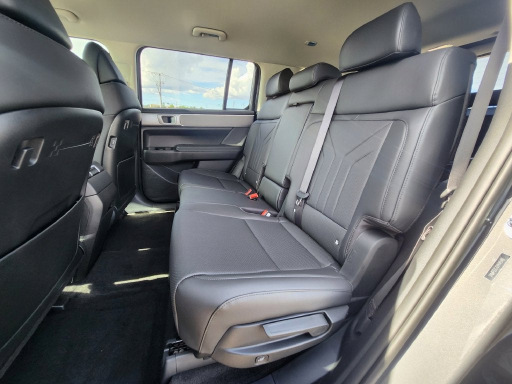 2027 Hyundai SANTA FE HYBRID SEL