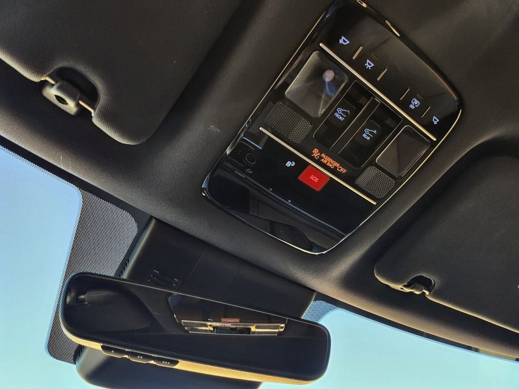 2025 Hyundai SANTA FE HYBRID Limited