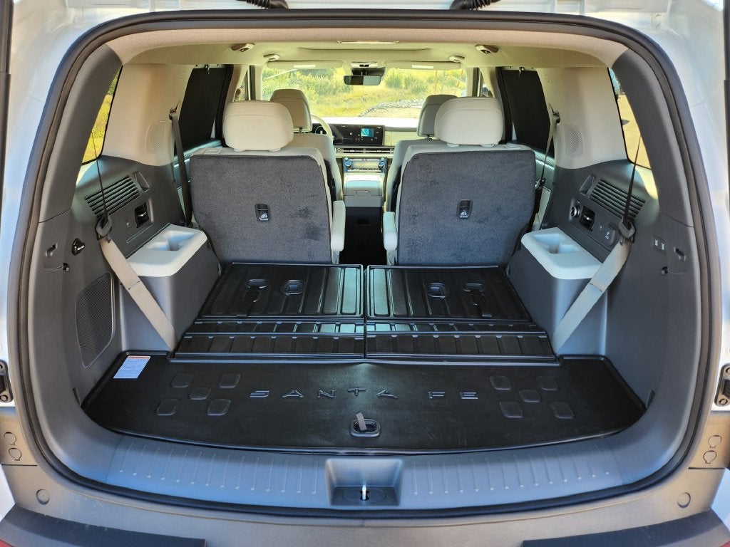 2027 Hyundai SANTA FE HYBRID Limited