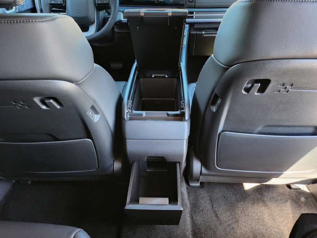 2027 Hyundai SANTA FE HYBRID Limited