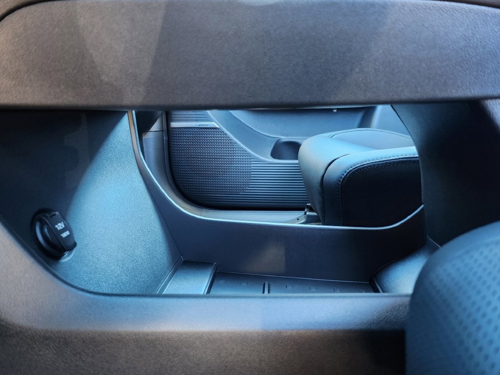 2027 Hyundai SANTA FE HYBRID Limited