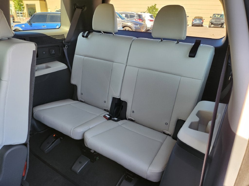 2027 Hyundai SANTA FE Limited 7 Passenger