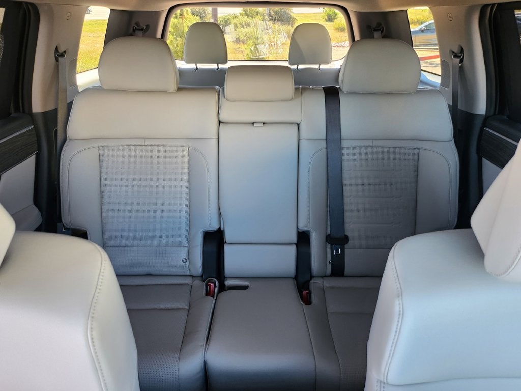 2027 Hyundai SANTA FE Limited 7 Passenger