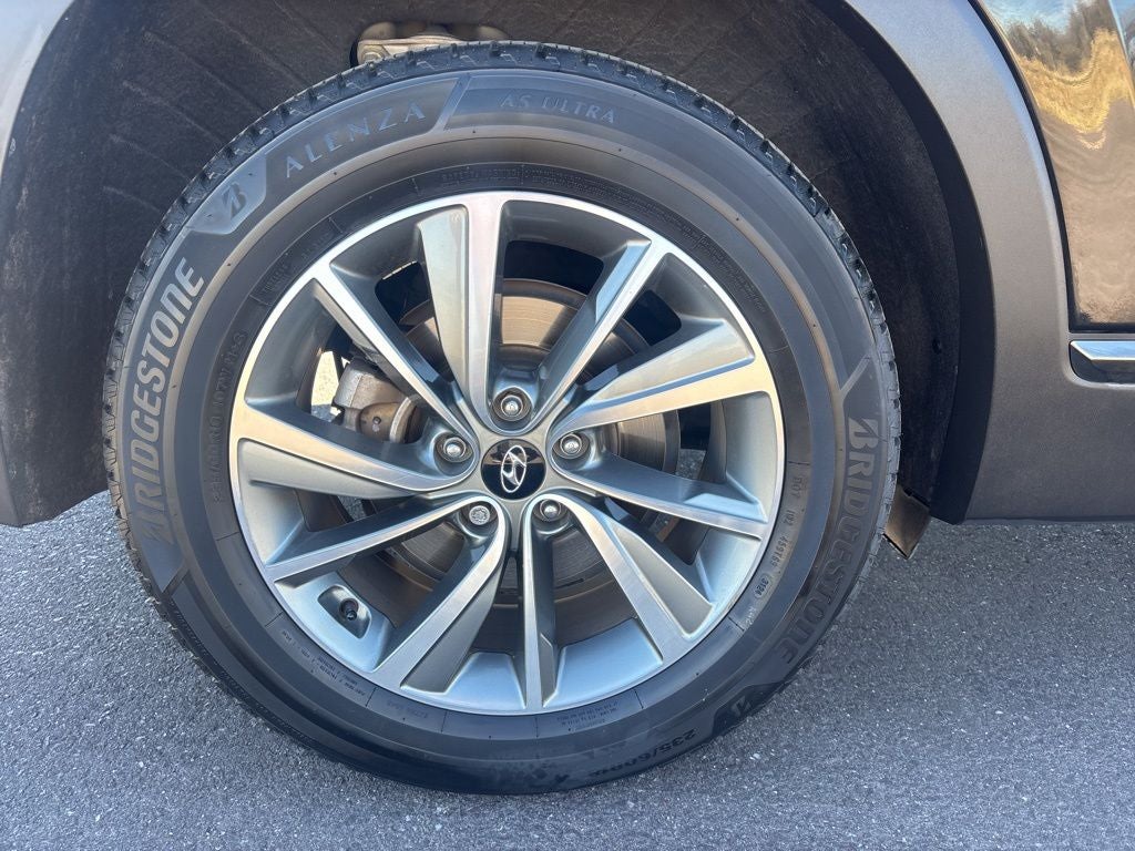 2019 Hyundai SANTA FE Ultimate