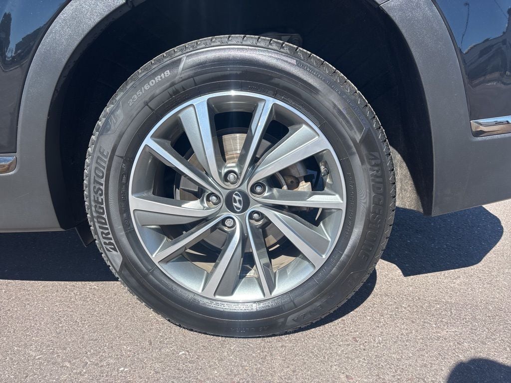 2019 Hyundai SANTA FE Ultimate