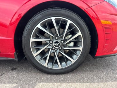 2021 Hyundai SONATA Limited