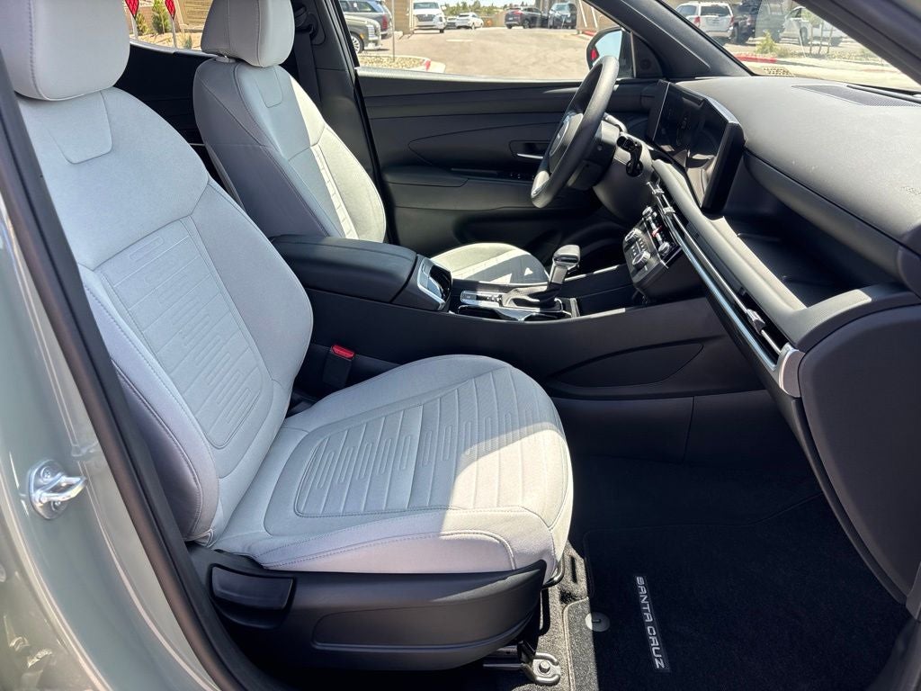 2025 Hyundai SANTA CRUZ SE