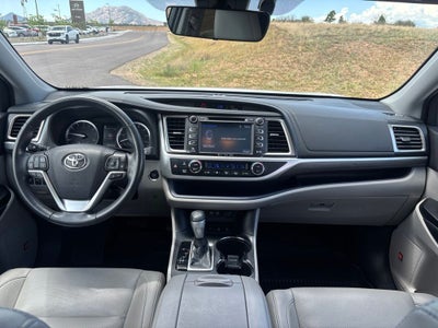 2019 Toyota Highlander Limited Platinum