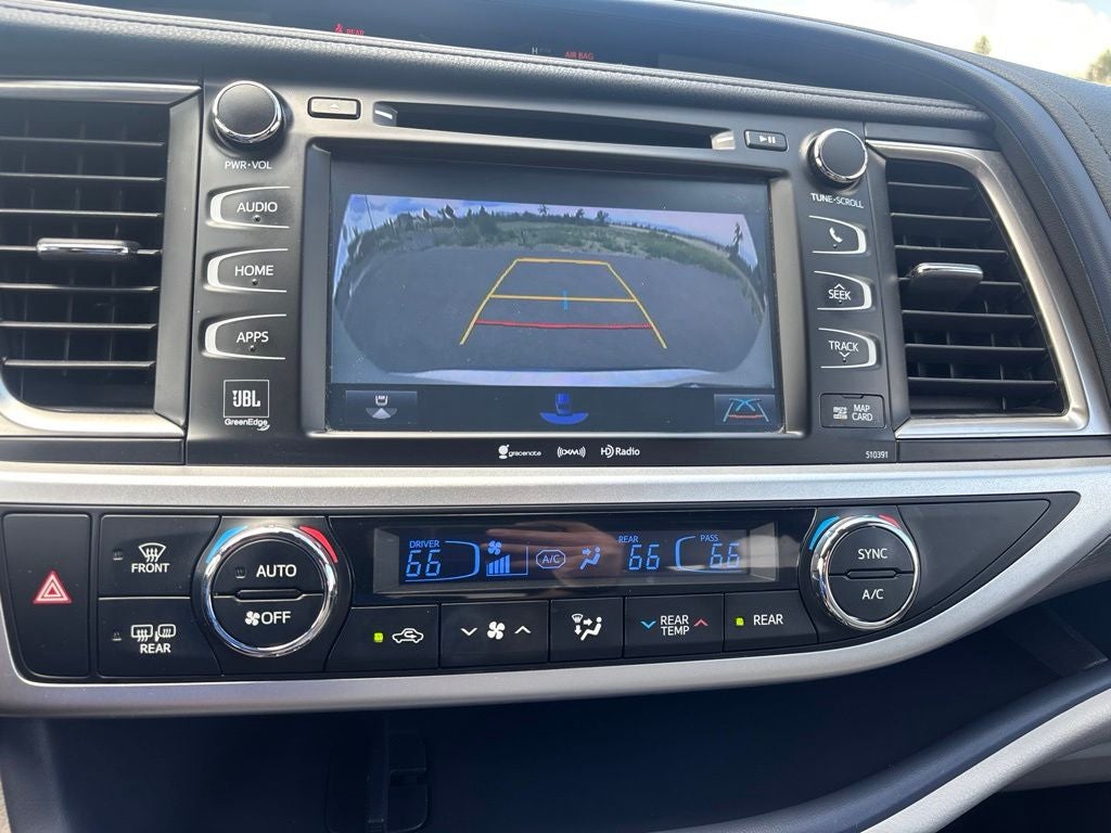 2019 Toyota Highlander Limited Platinum