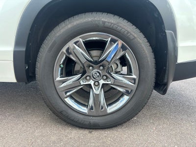 2019 Toyota Highlander Limited Platinum