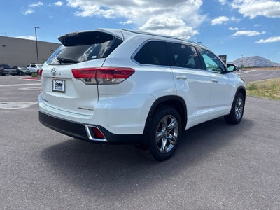 2019 Toyota Highlander Limited Platinum