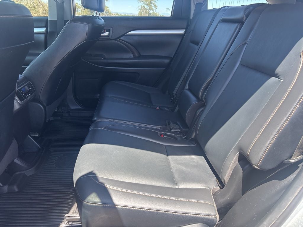 2019 Toyota Highlander Hybrid XLE