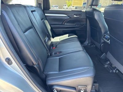 2019 Toyota Highlander Hybrid XLE