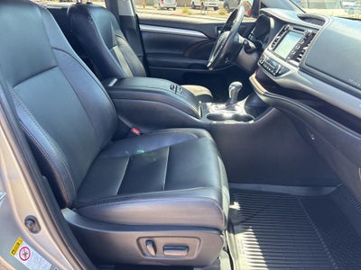 2019 Toyota Highlander Hybrid XLE
