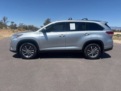 2019 Toyota Highlander Hybrid XLE