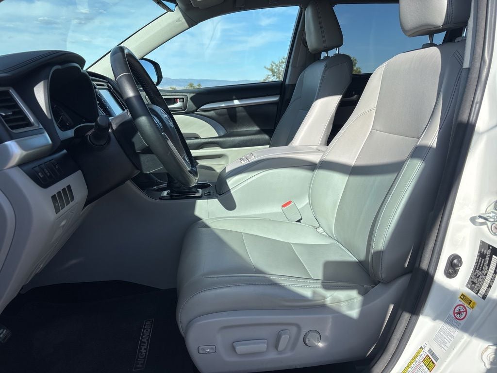 2017 Toyota Highlander XLE