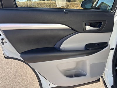 2017 Toyota Highlander XLE