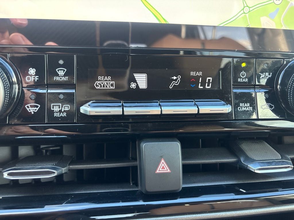 2025 Toyota Highlander Hybrid Limited 25th Edition
