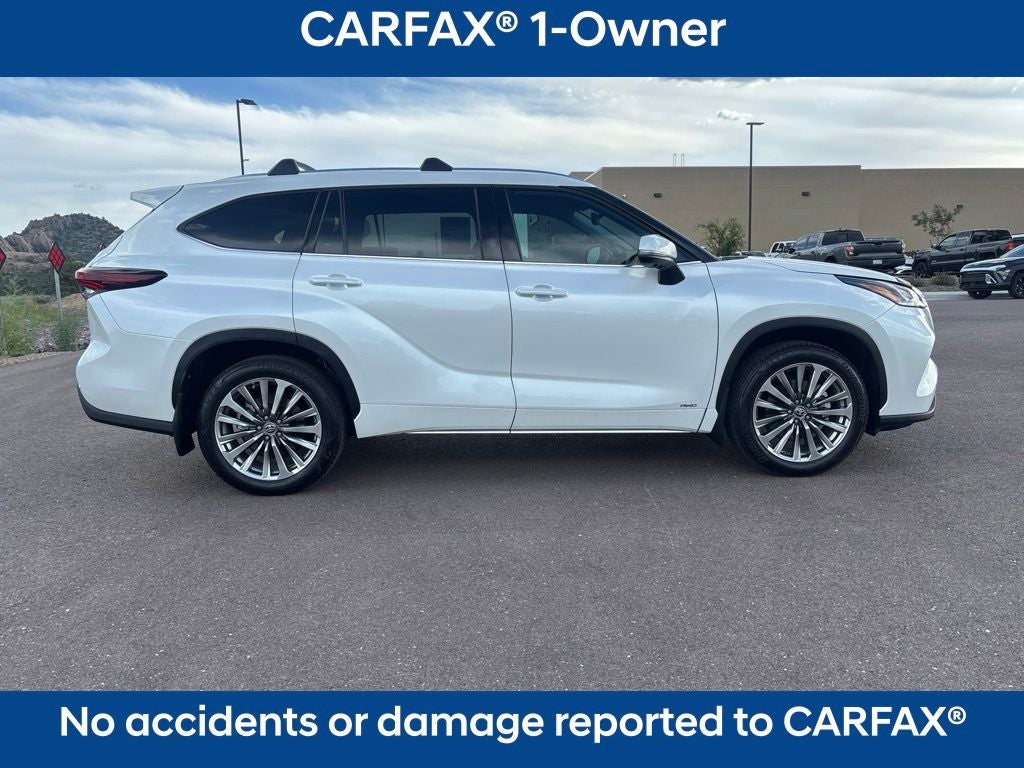 2025 Toyota Highlander Hybrid Limited 25th Edition