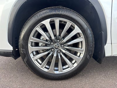 2025 Toyota Highlander Hybrid Limited 25th Edition