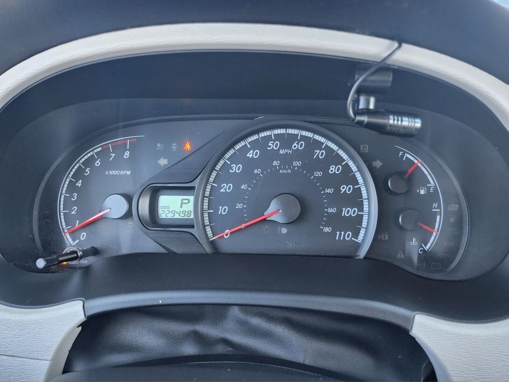 2012 Toyota Sienna LE 8 Passenger