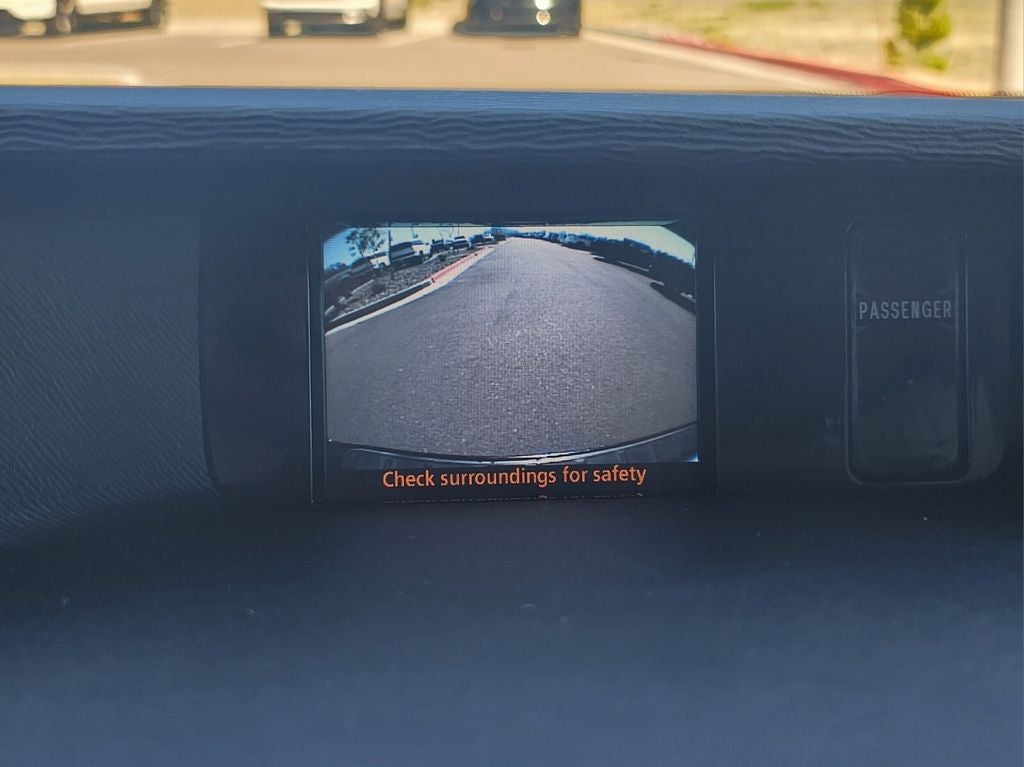 2012 Toyota Sienna LE 8 Passenger