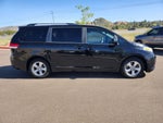 2012 Toyota Sienna LE 8 Passenger