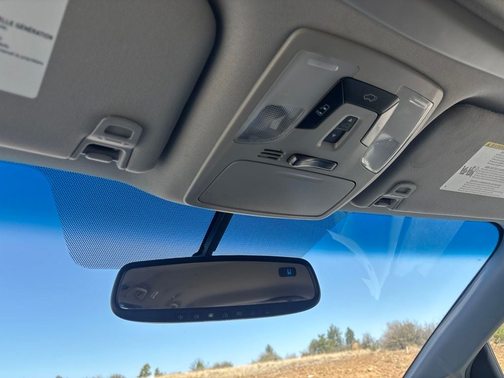 2015 Toyota Sienna XLE 8 Passenger