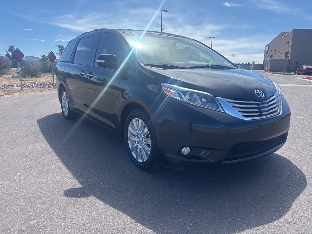 2017 Toyota Sienna Limited Premium 7 Passenger