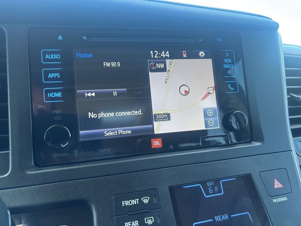 2017 Toyota Sienna Limited Premium 7 Passenger