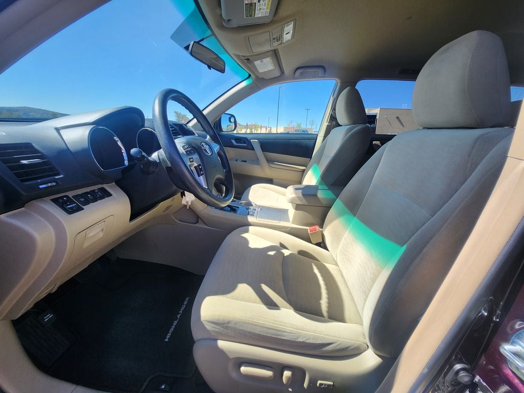 2013 Toyota Highlander Base Plus V6