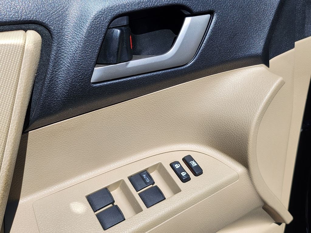 2013 Toyota Highlander Base Plus V6