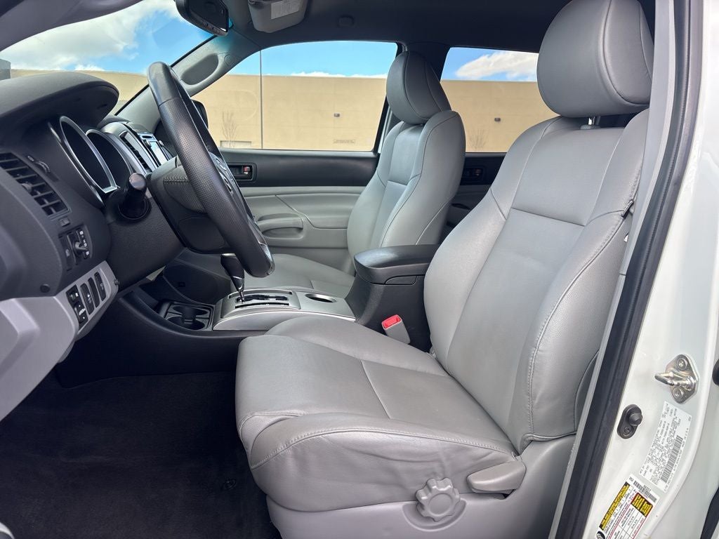 2015 Toyota Tacoma Limited V6