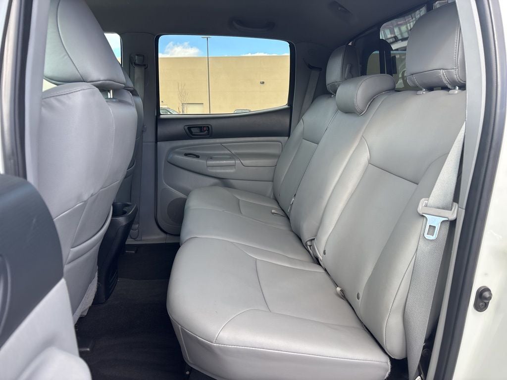 2015 Toyota Tacoma Limited V6