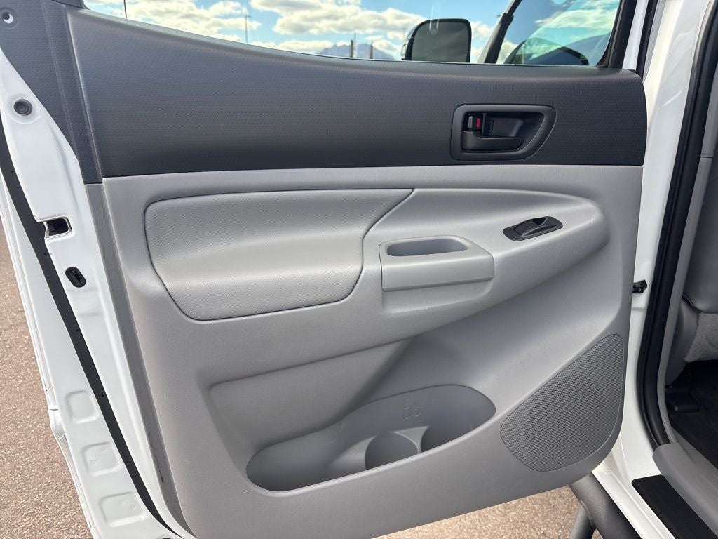 2015 Toyota Tacoma Limited V6