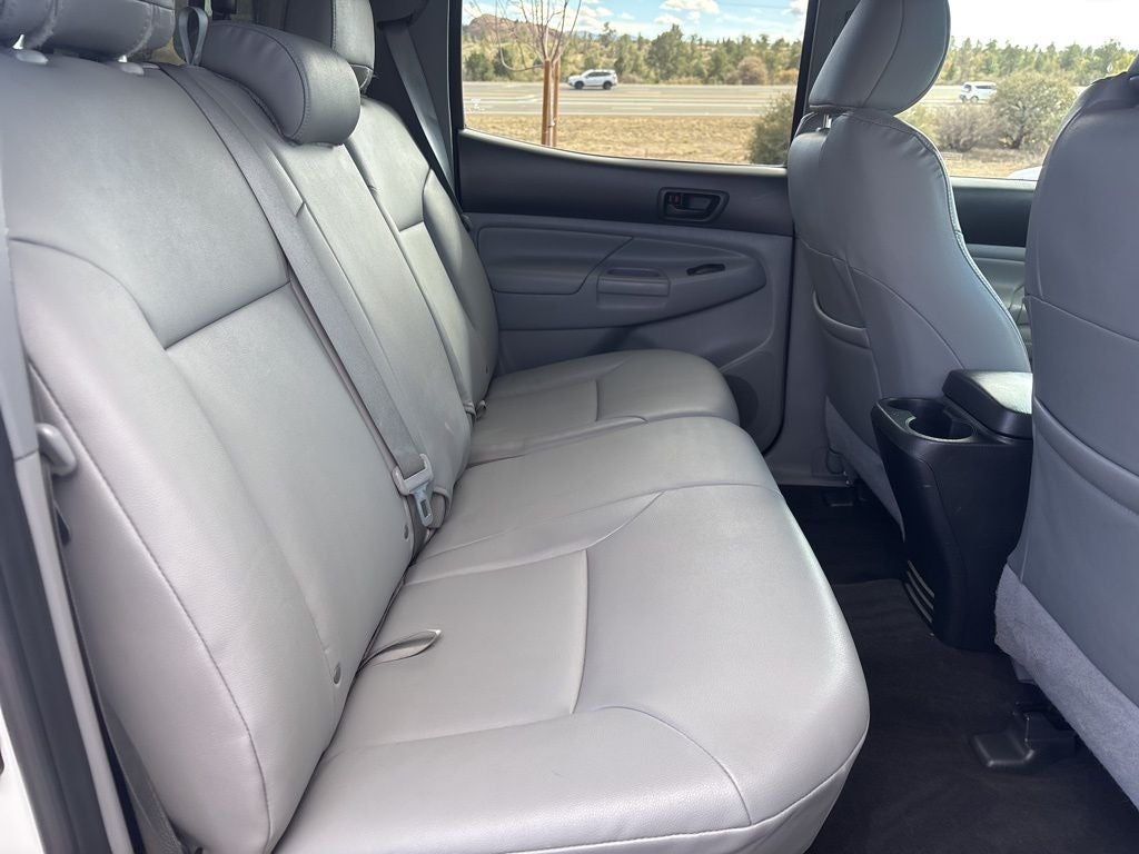 2015 Toyota Tacoma Limited V6