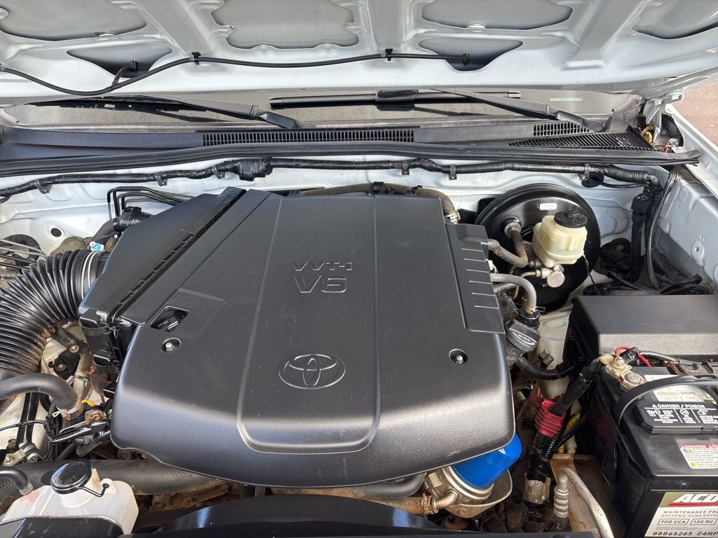 2015 Toyota Tacoma Limited V6