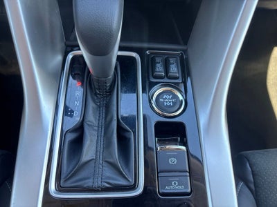 2025 Mitsubishi Eclipse Cross SE