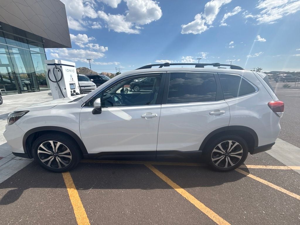 2021 Subaru Forester Limited's photo