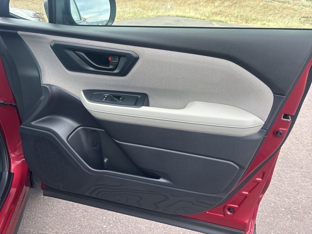 2025 Subaru Forester Base