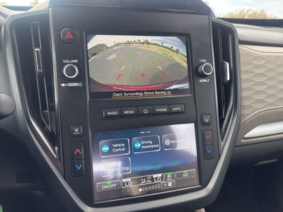 2025 Subaru Forester Base