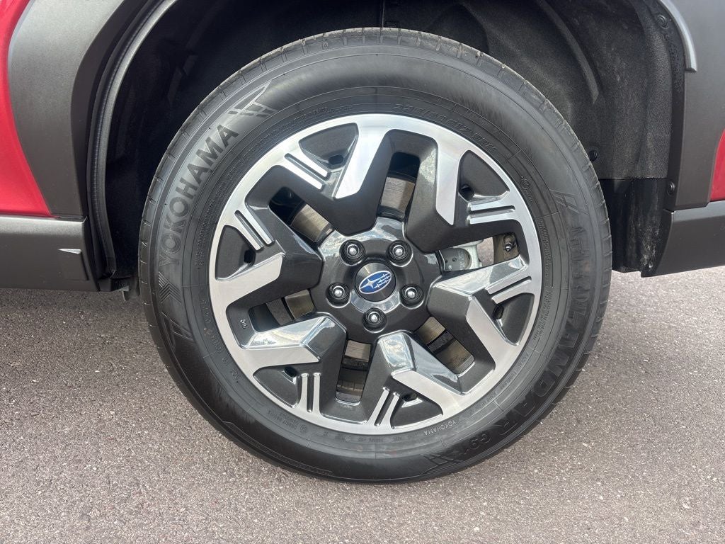 2025 Subaru Forester Base