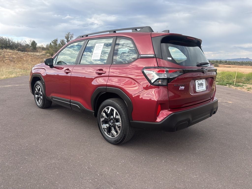 2025 Subaru Forester Base