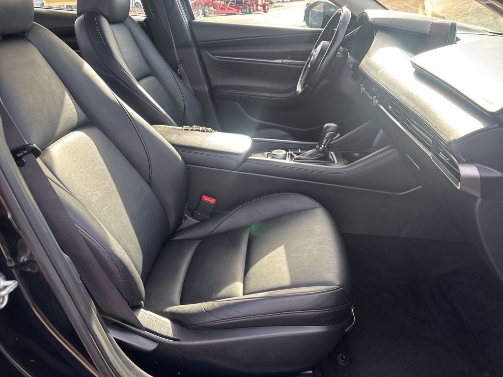 2021 Mazda Mazda3 Select